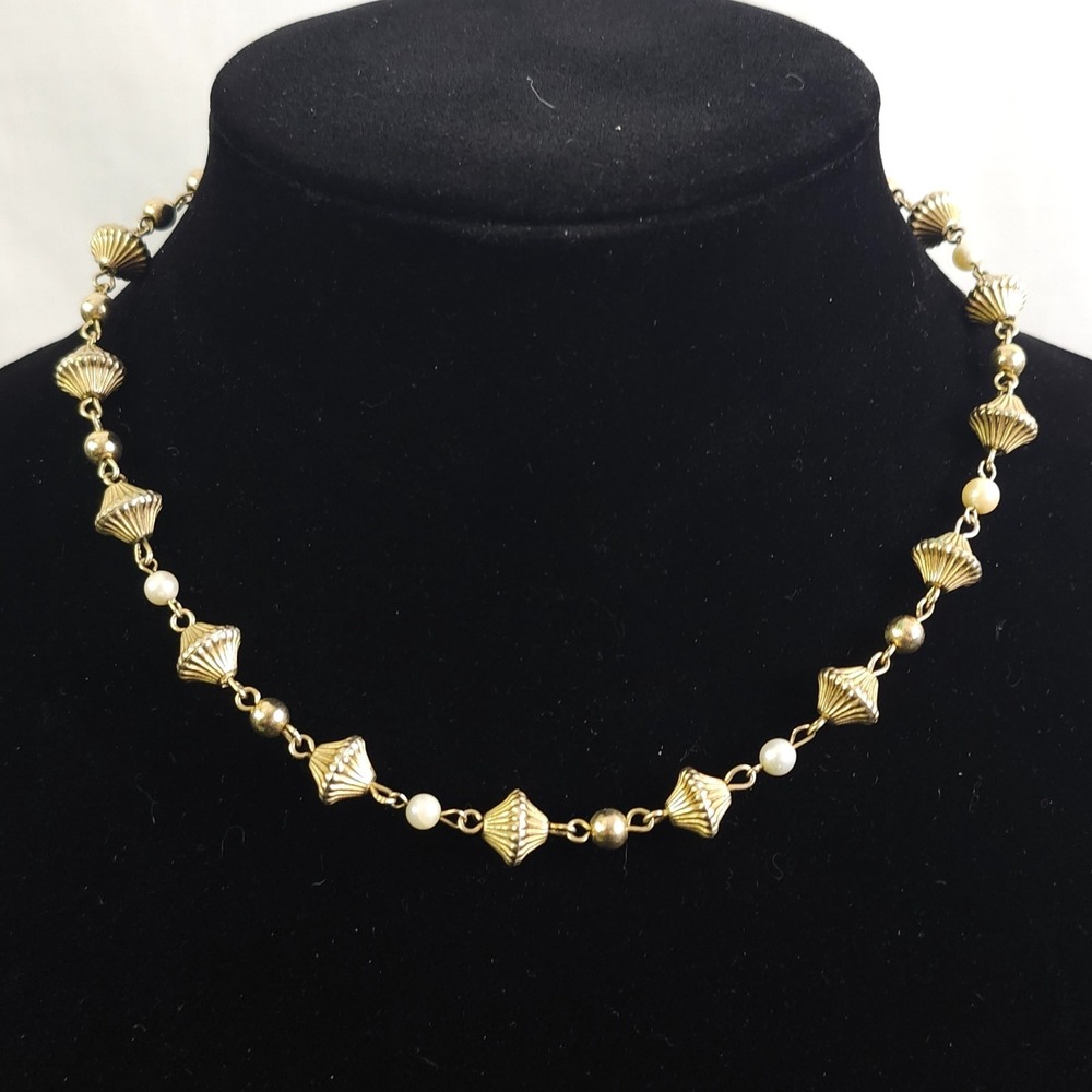 Faux Pearl Necklace Gold Tone Ivory Shell Like Accent Bead Vintage